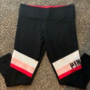 VS Pink Capri leggings